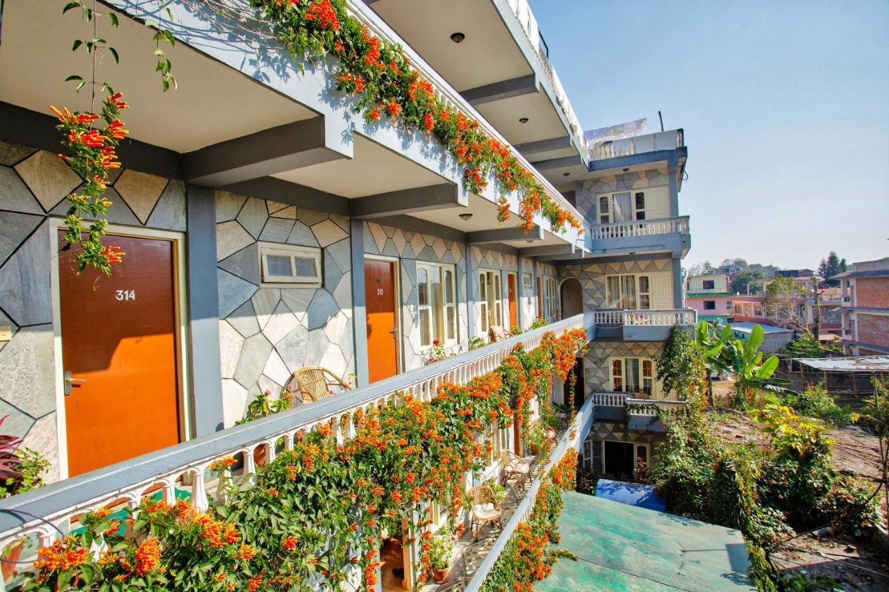 Hotel Grand Holiday Похара Екстериор снимка