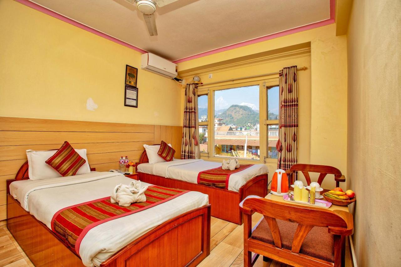 Hotel Grand Holiday Похара Екстериор снимка